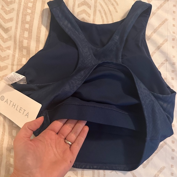 Athleta D-DD Conscious Embossed Crop, XS, Blue - Picture 7 of 13